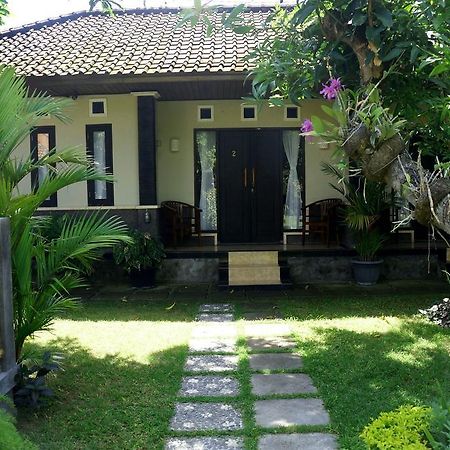 Cinthya Guest House Legian Eksteriør billede